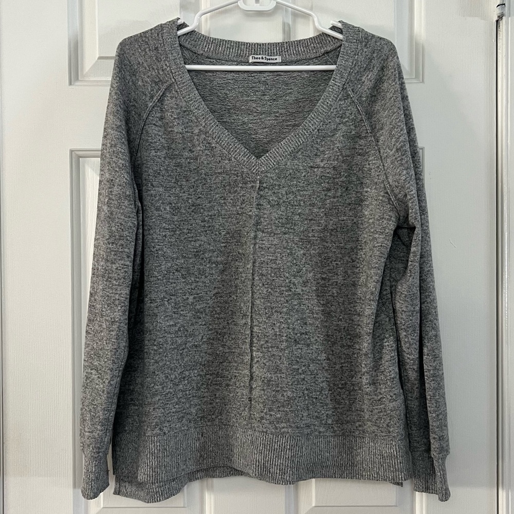 Theo and Spence Gray V-Neck Top